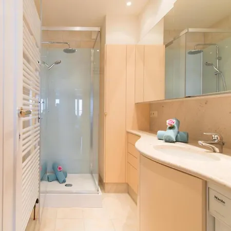 In With Stunning Sea Views 펜션 *