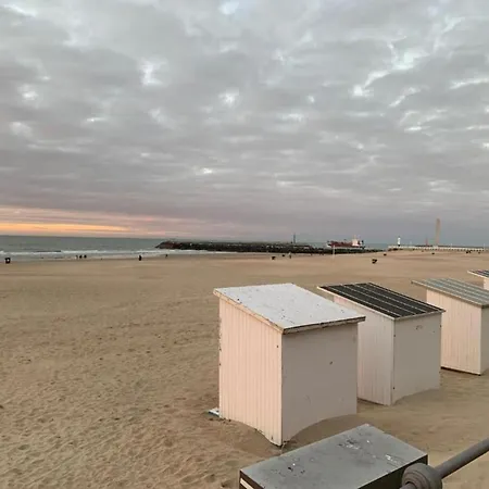 In With Stunning Sea Views