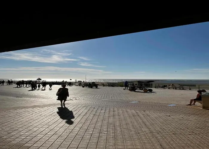 In With Stunning Sea Views *